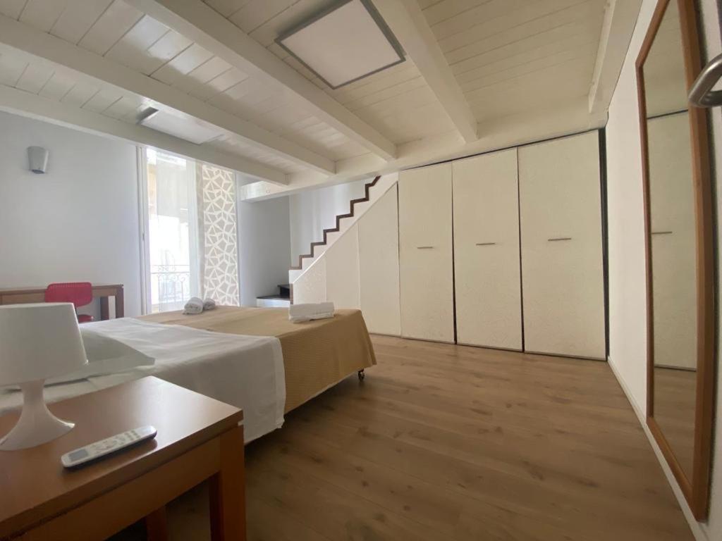 Prince Suite Palermo Luaran gambar